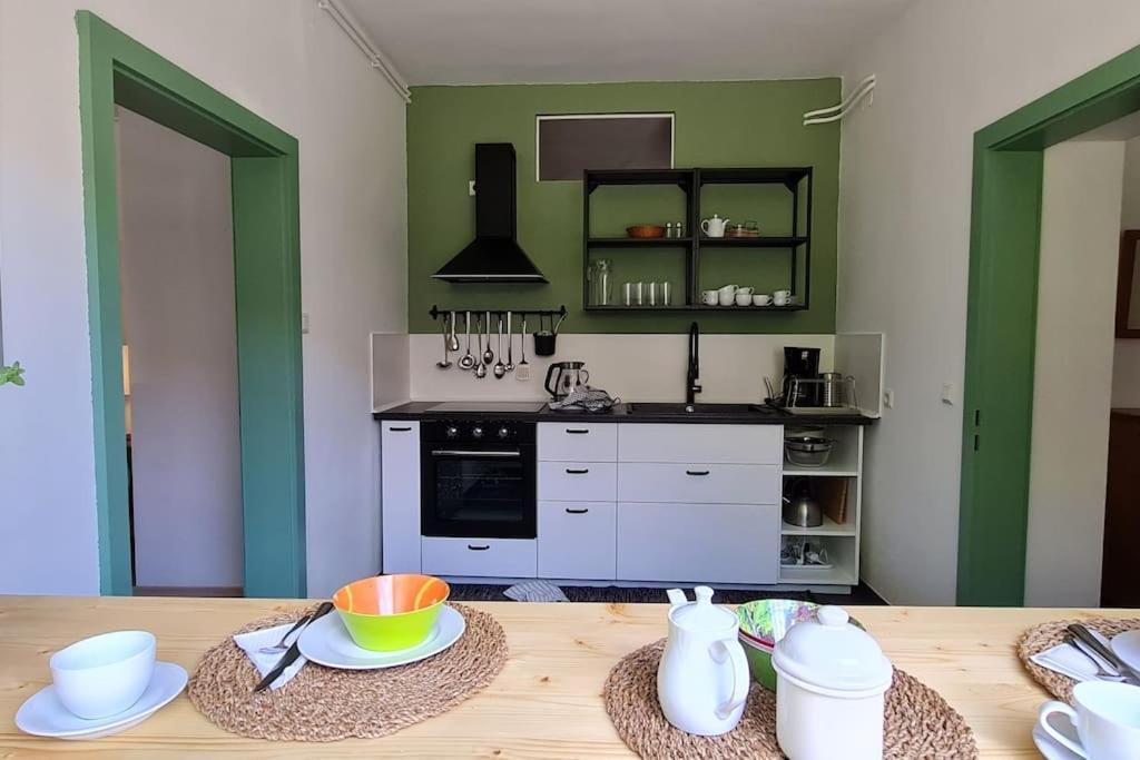 רייכנאו Cosy Family Apartment מראה חיצוני תמונה